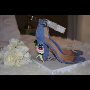 Stunning lavender heels with lucite straps! 🌸